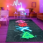 Preview: Gaming Teppich mit neonfarbigen Symbolen