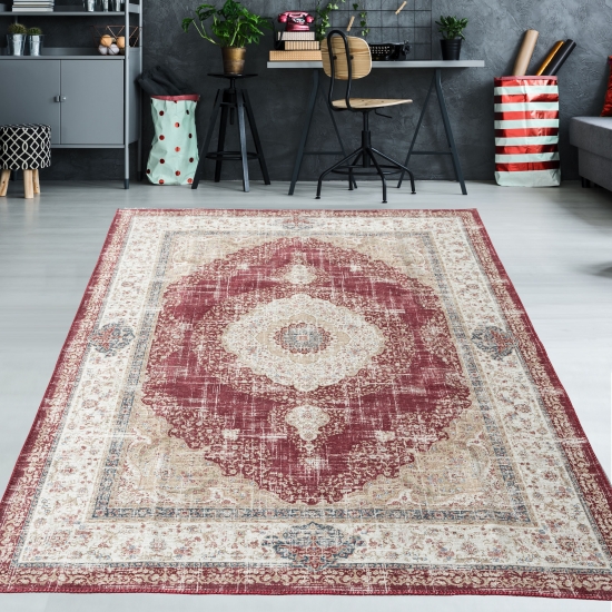 Klassisch orientalischer Teppich in rot creme