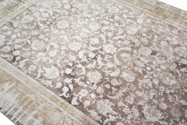 Teppich mit floralem Design aus Naturfasern in beige