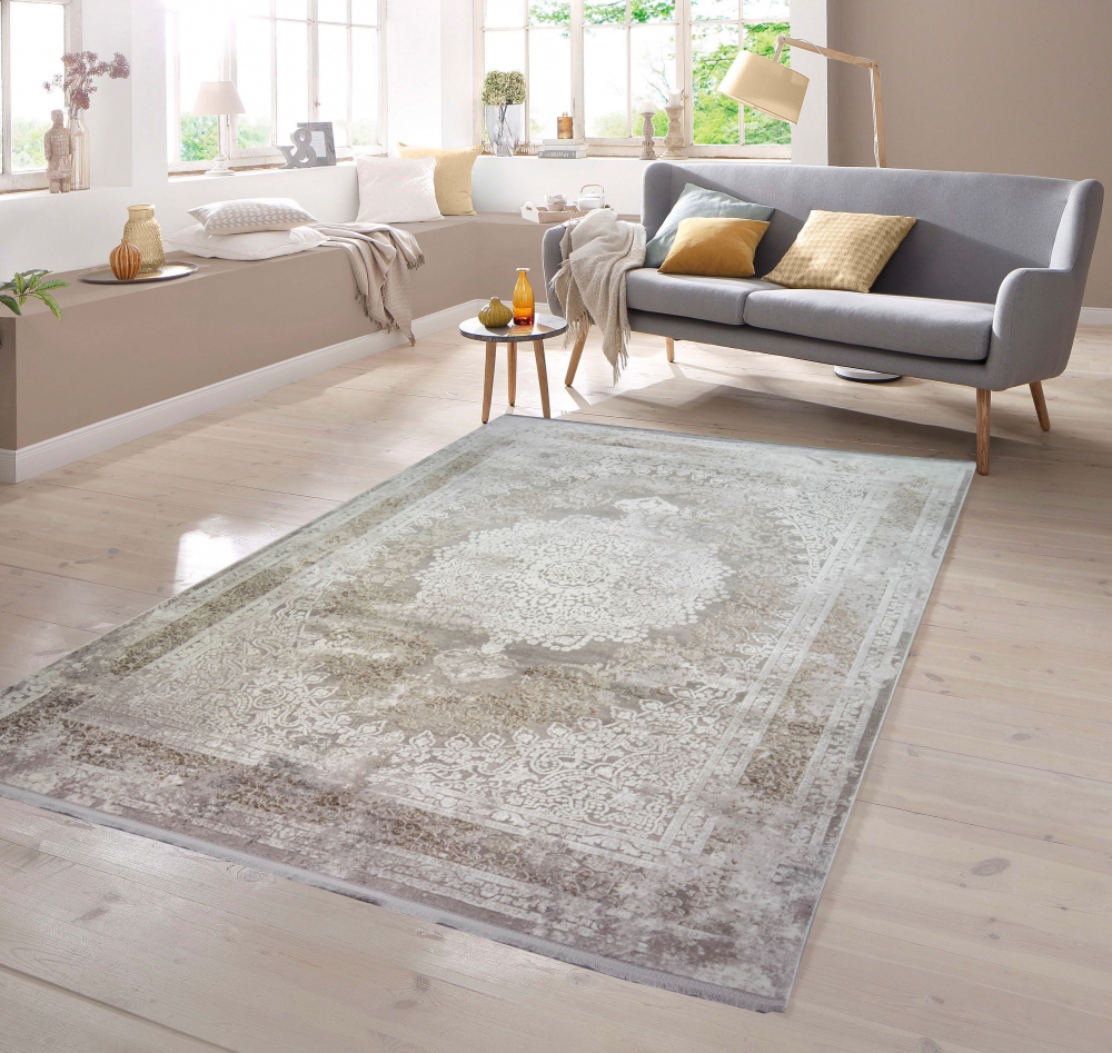 Wollteppich mit orientalischem Muster in creme beige